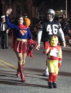 superwoman & friends02