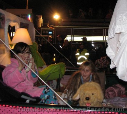girl scout troop 43 float
