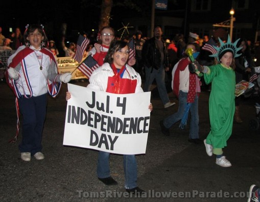 girl scouts 4th of july
