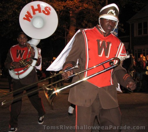 WHS band